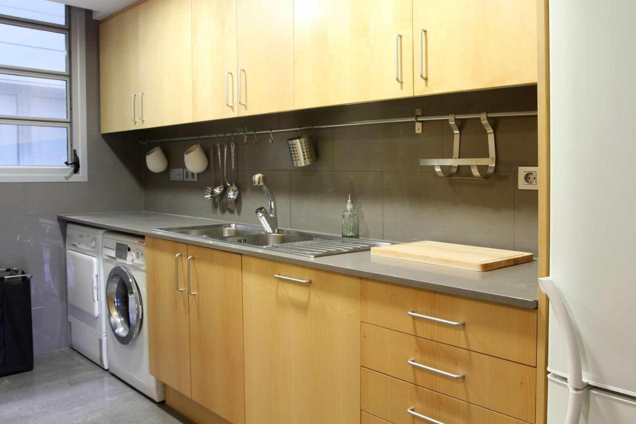 Passeig De Gracia Sun Apartament Balcony 2 Bedroo Барселона Екстер'єр фото